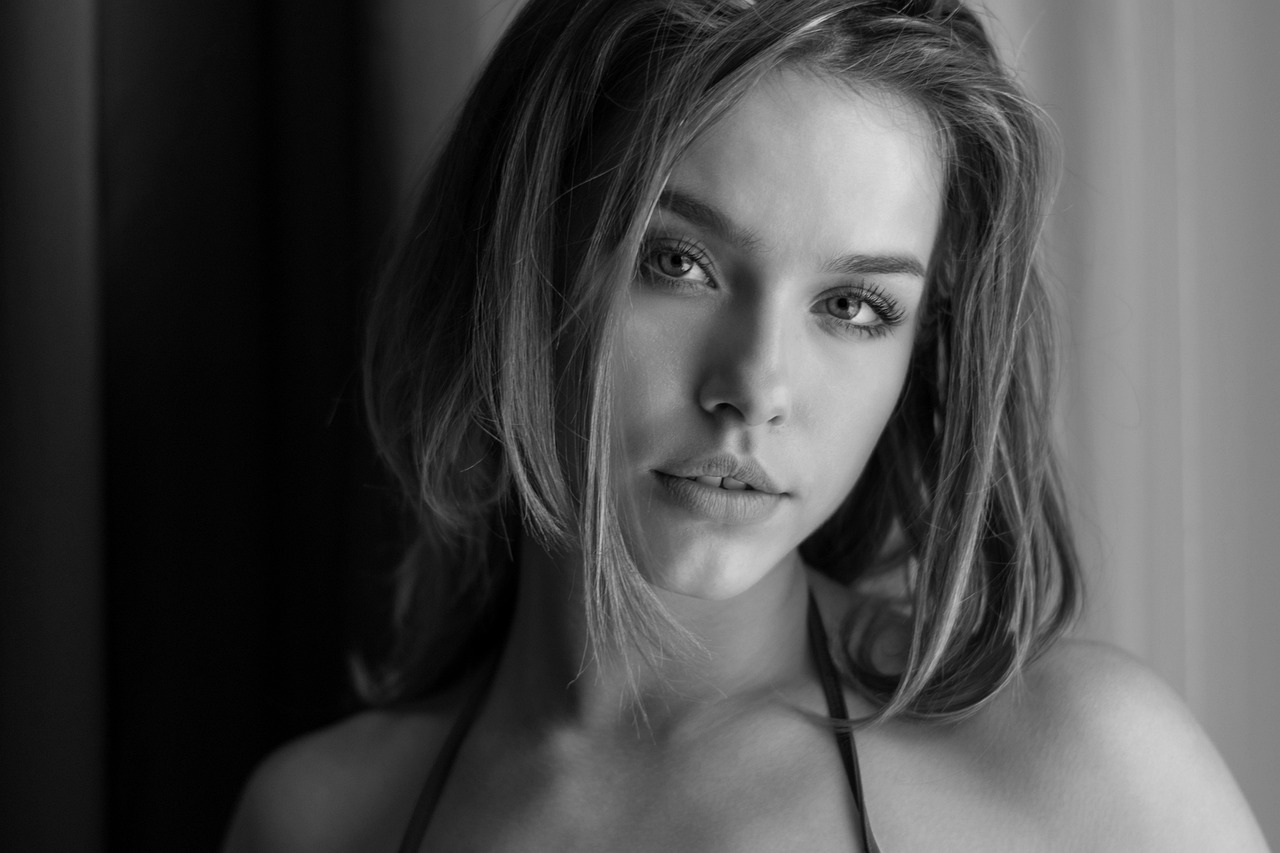 portrait, adult, woman, facial expression, girl, beautiful, model, young, face, hair, pretty